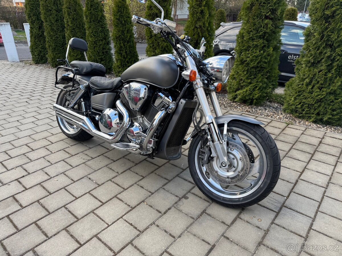 Honda VTX 1800