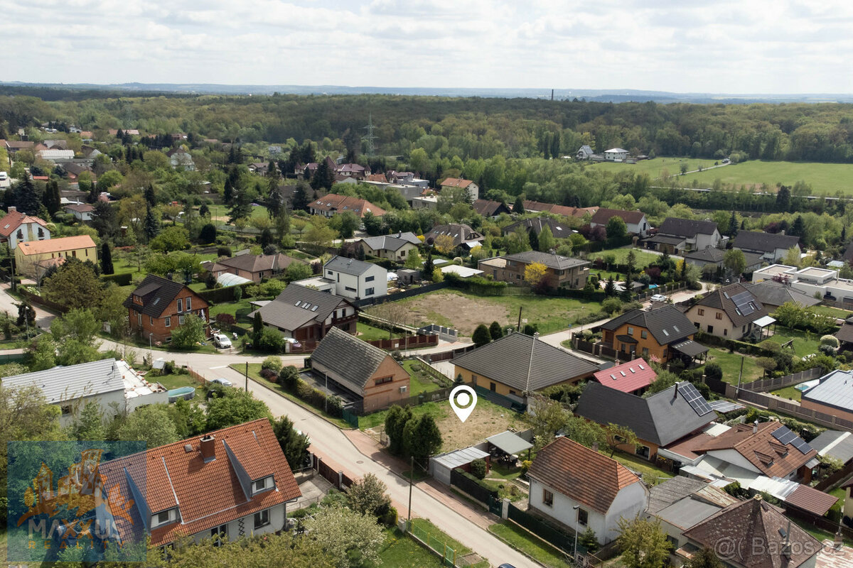 Nabídka stavebního pozemku (407 m2) ke koupi, Praha 9 - Horn