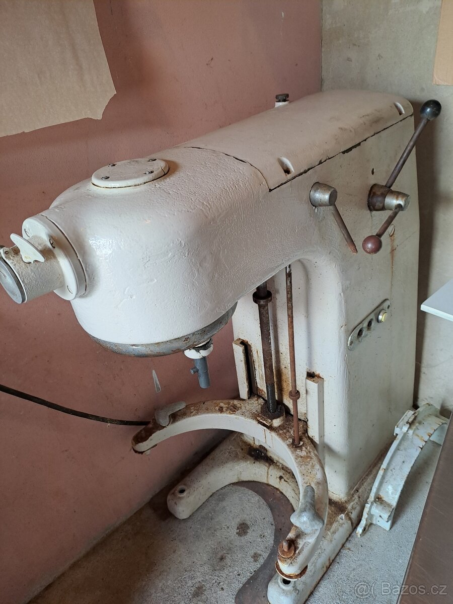 Robot Alba