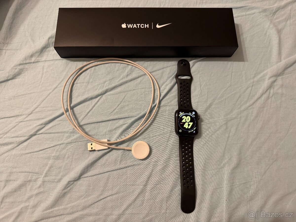 Apple Watch Nike SE GPS 44mm