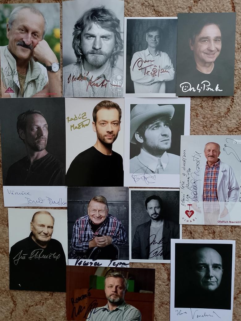AUTOGRAMY, PODPISY HERCU
