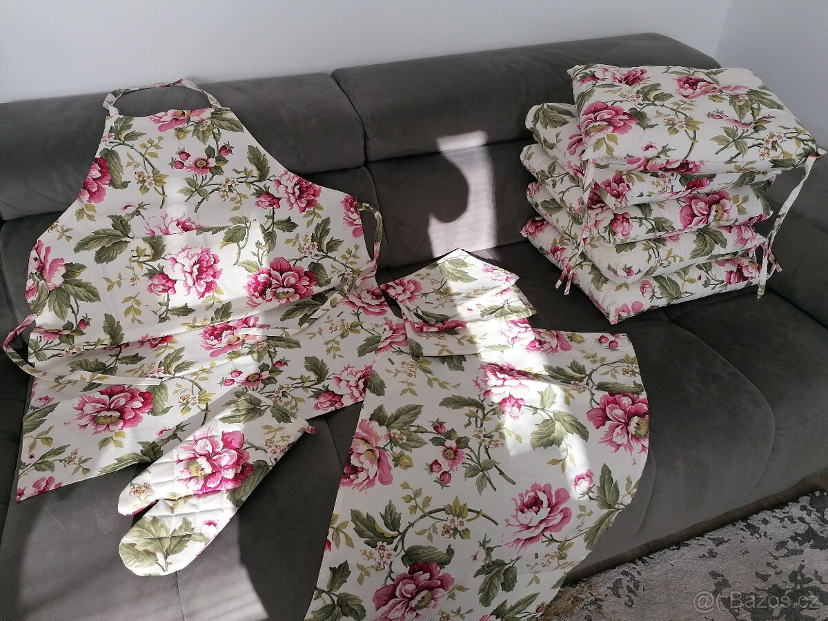 Luxusní sada-Sedák na židli, utěrka, zástěra, chňapka