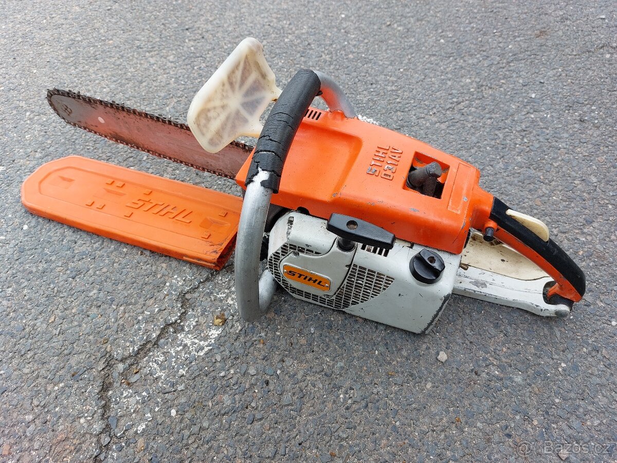 Stará motorová pila Stihl 031AV