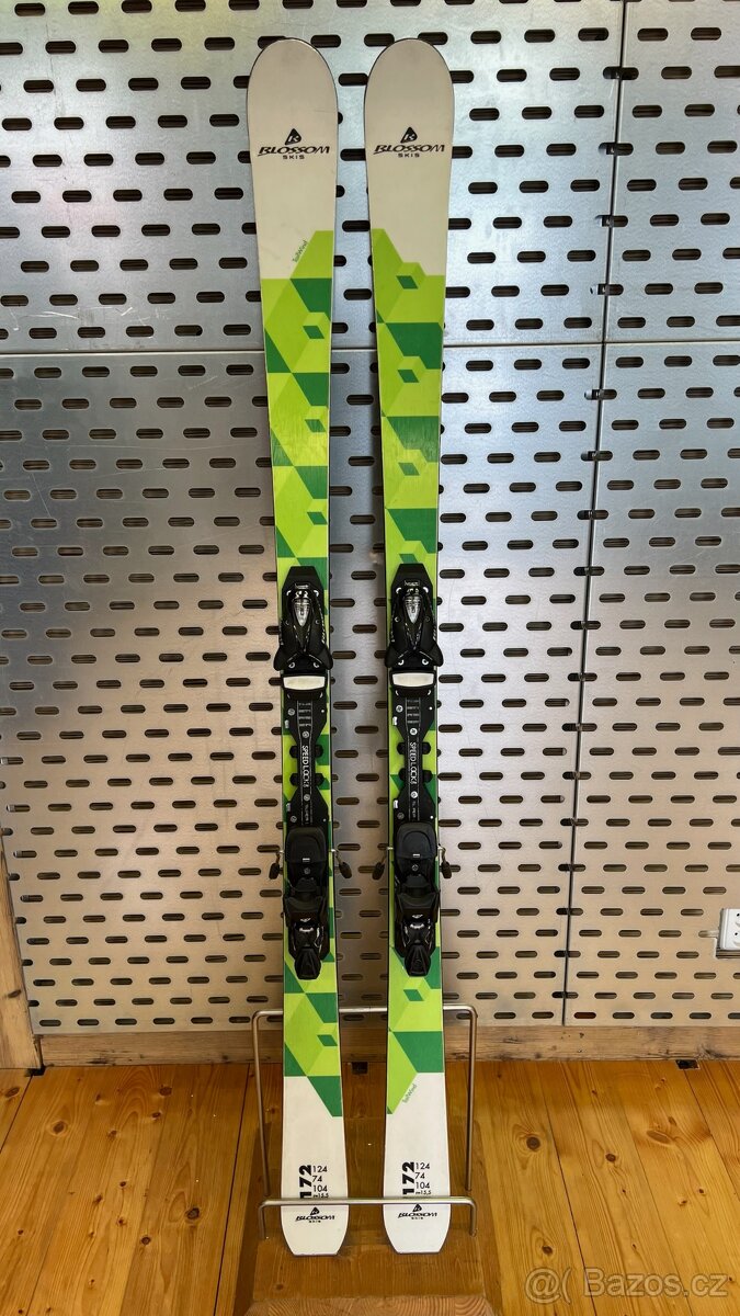 BLOSSOM TAIL WIND AM 172 cm + VIST SPEEDLOCK VM412