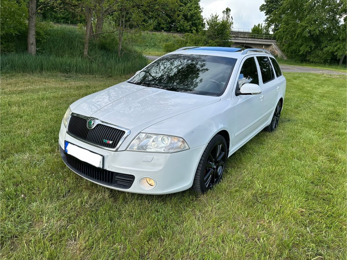 Škoda octavia 2 rs 2.0TFSI 147kw benzín
