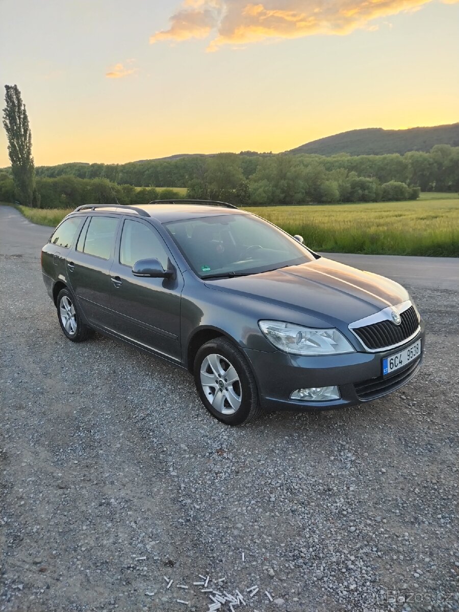 Škoda Octavia 2 1.6 tdi 77kw - 2011