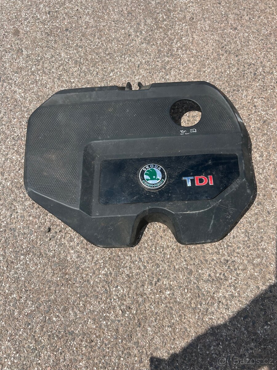 Kryt motoru Fabia 1 rs