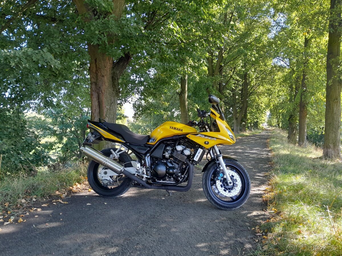 YAMAHA FAZER 600