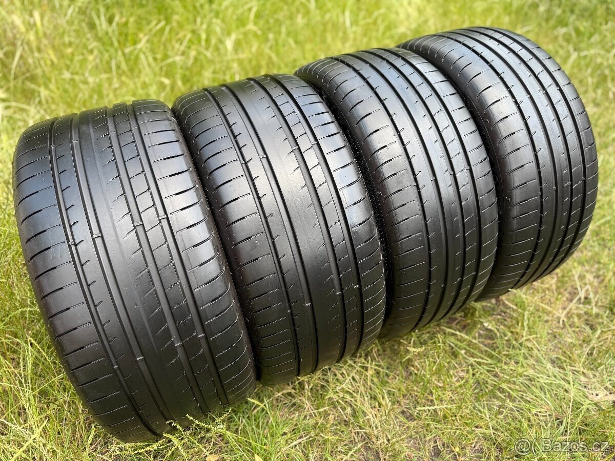 Letní DVOUROZMĚR GoodYear Eagle F1 - 245/35 + 275/30 R20 XL