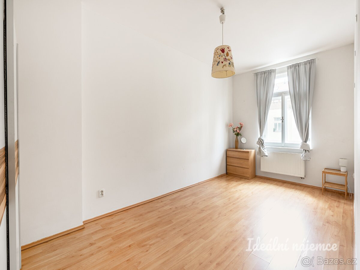 Pronájem bytu 3+kk, Roháčova, Žižkov, 28200 Kč/měs, 76 m2