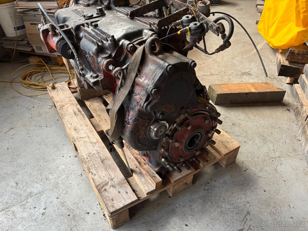 Sestup TATRA 815