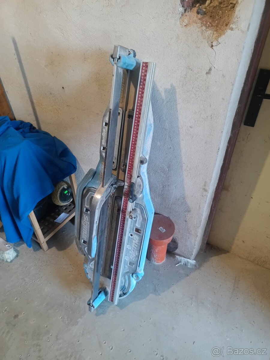 Prodám řezačku na dlažby sigma