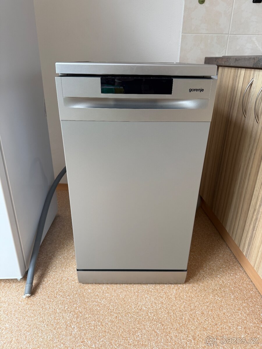 Myčka Gorenje GS520E15S
