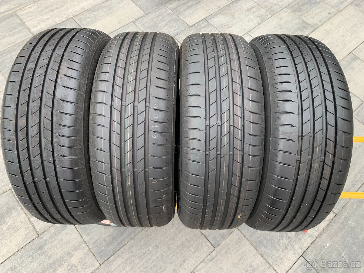 Letní pneu 205 55 16 Bridgestone jako nové