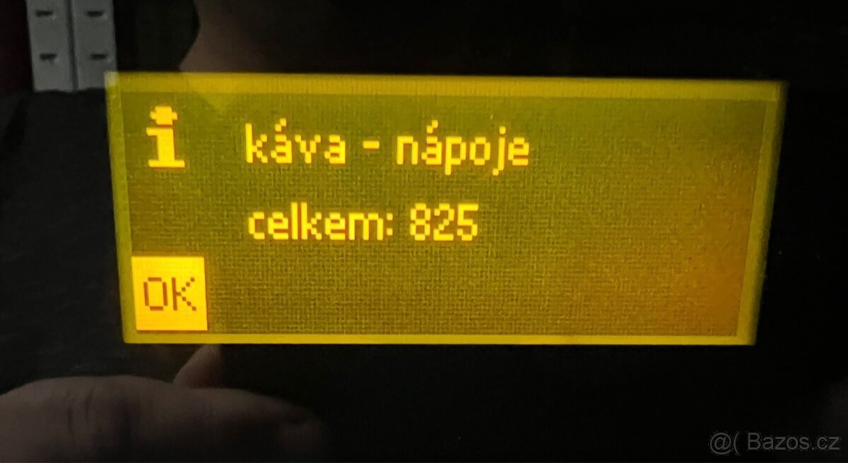 Miele CVA 5060 - nerez – vestavný kávovar, jen 825 káv