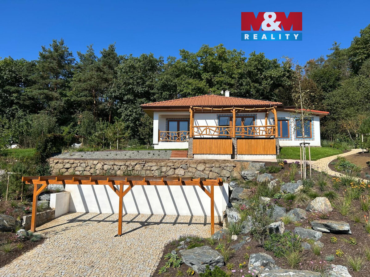 Prodej rodinného domu, 93 m², Dublovice