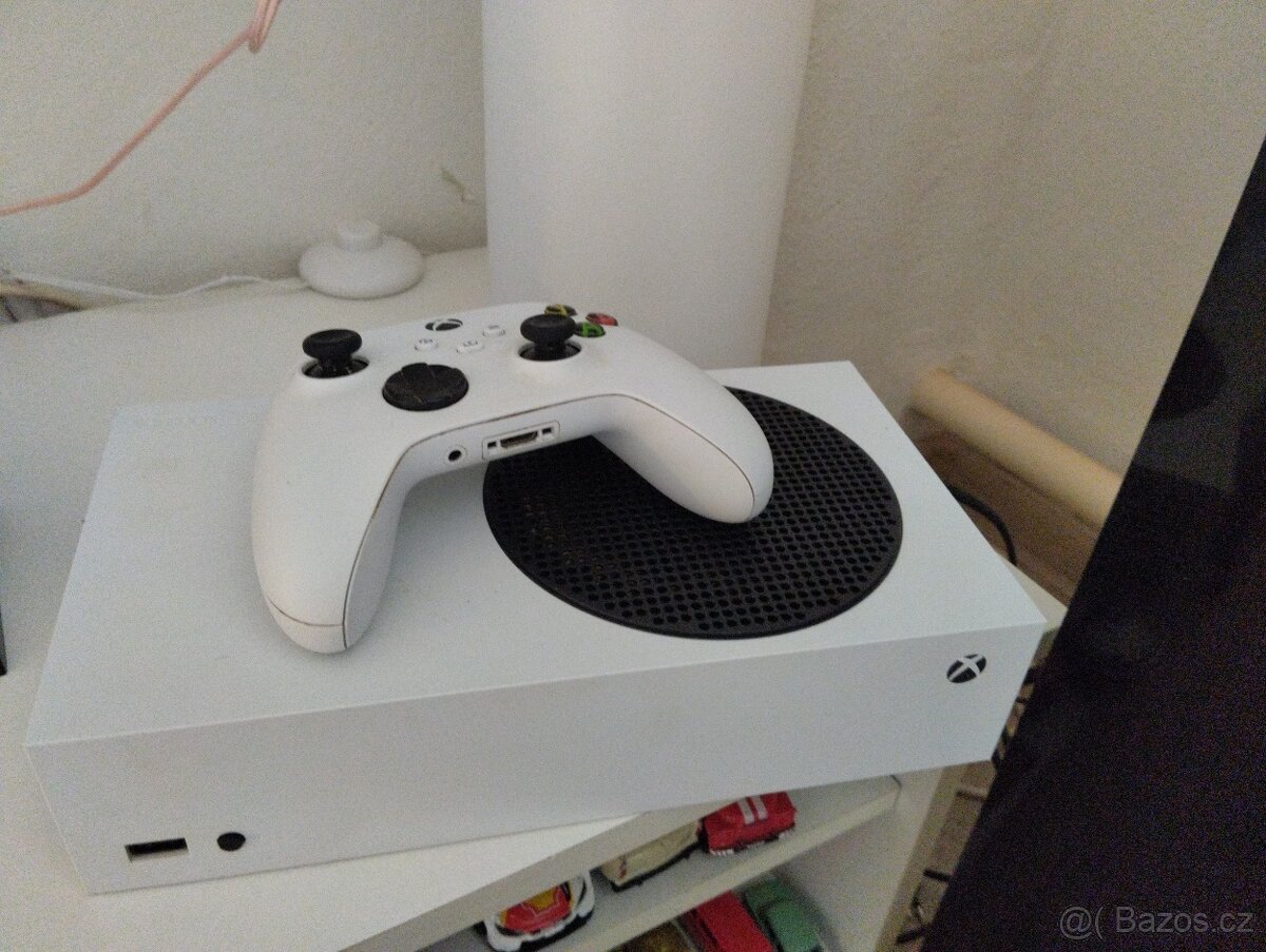 Prodám PS 4