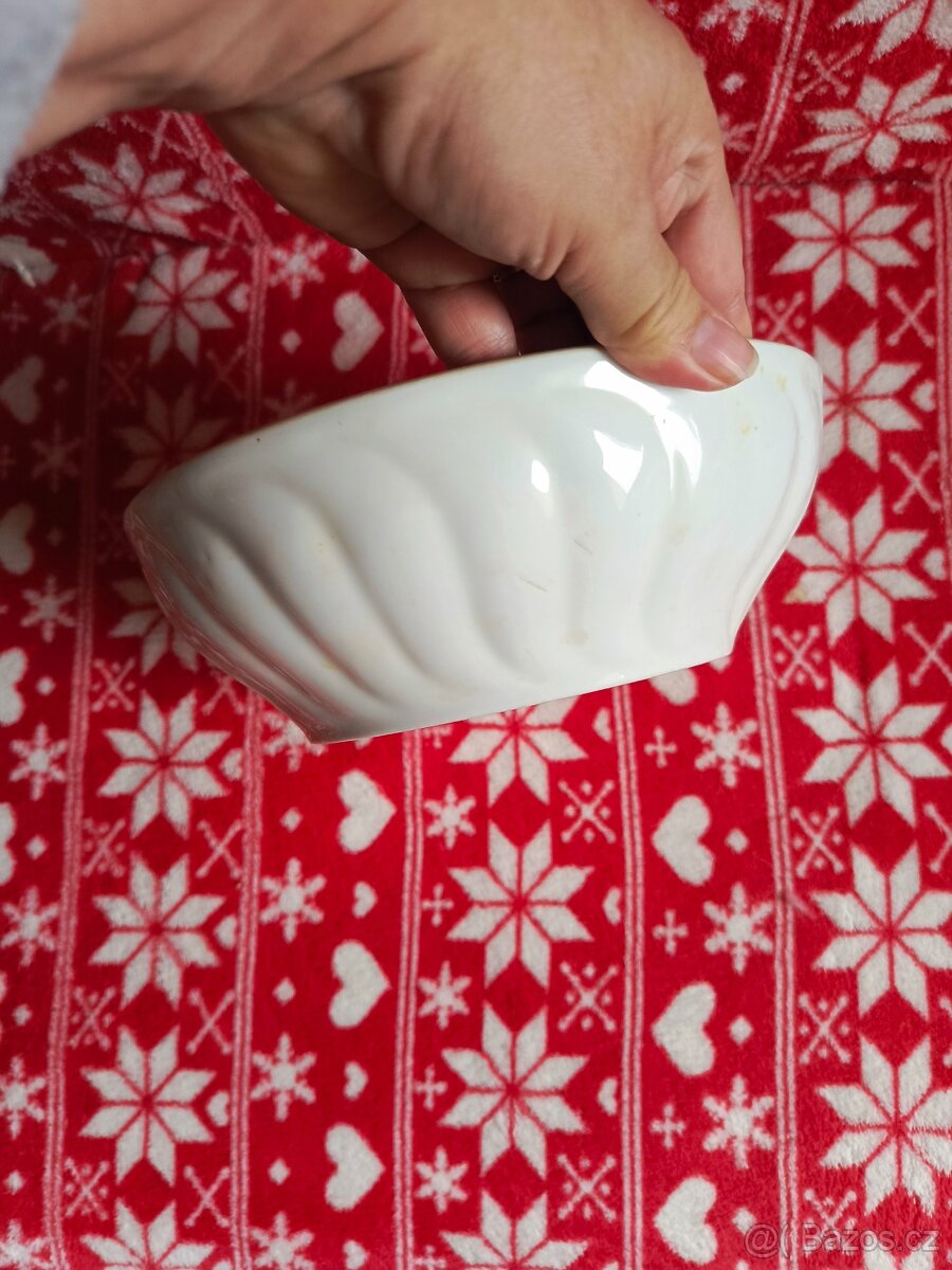 Těžká kameninová mísa