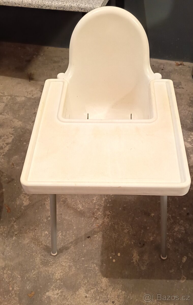 Dětská jídelní stolička