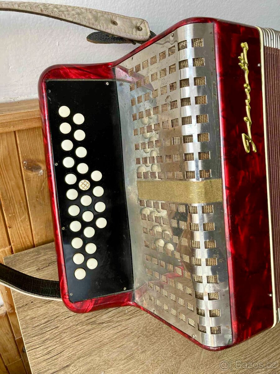 Prodám knoflíkovou harmoniku Firotti