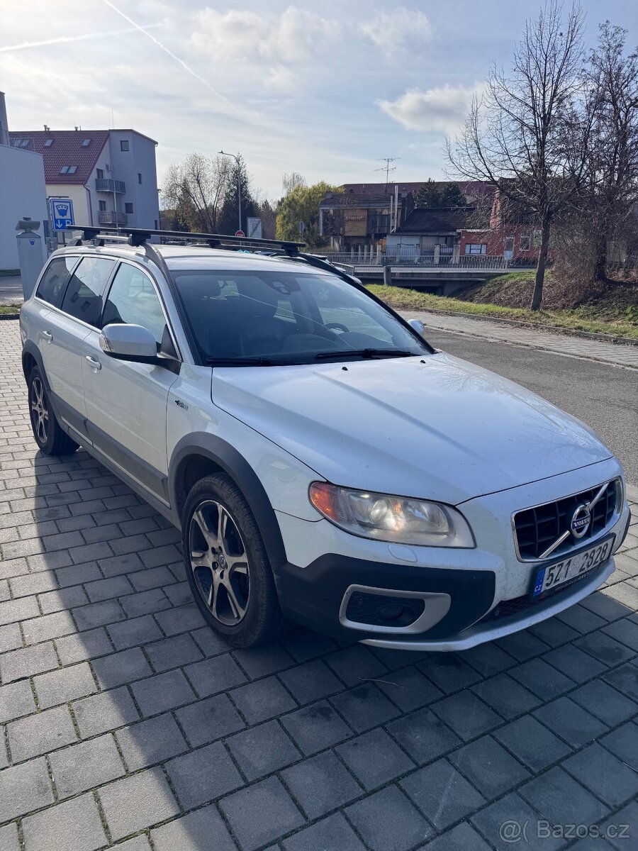 PRODÁM VOLVO XC70
