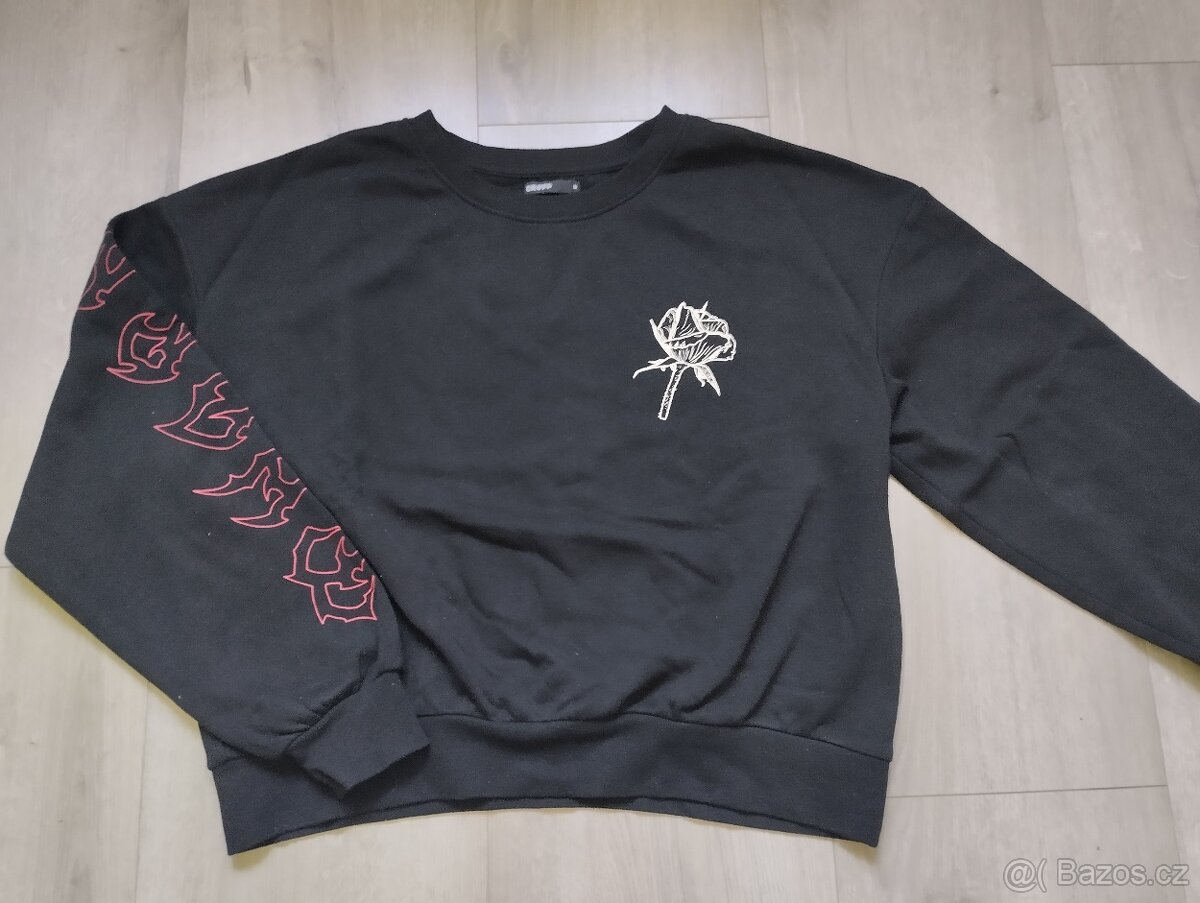 Mikina s růžemi kratší vel.M