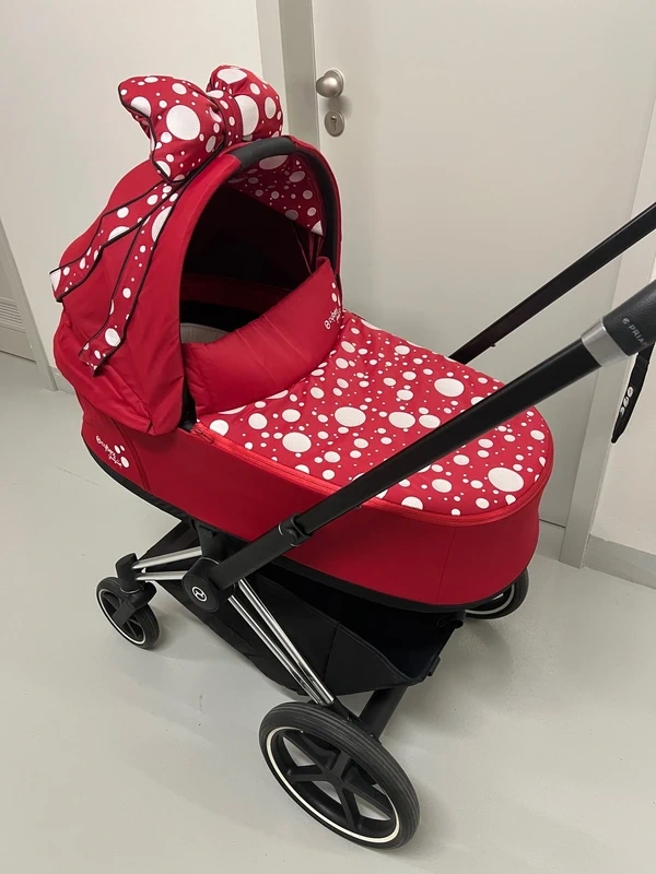 Kočárek Cybex E-Priam petticoat red