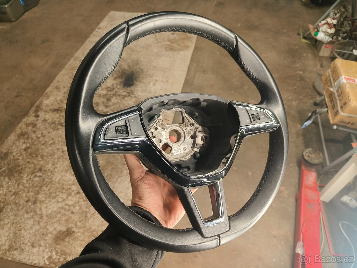Kožený volant Škoda 3 ramenný do 2019- Octavia Superb Yeti