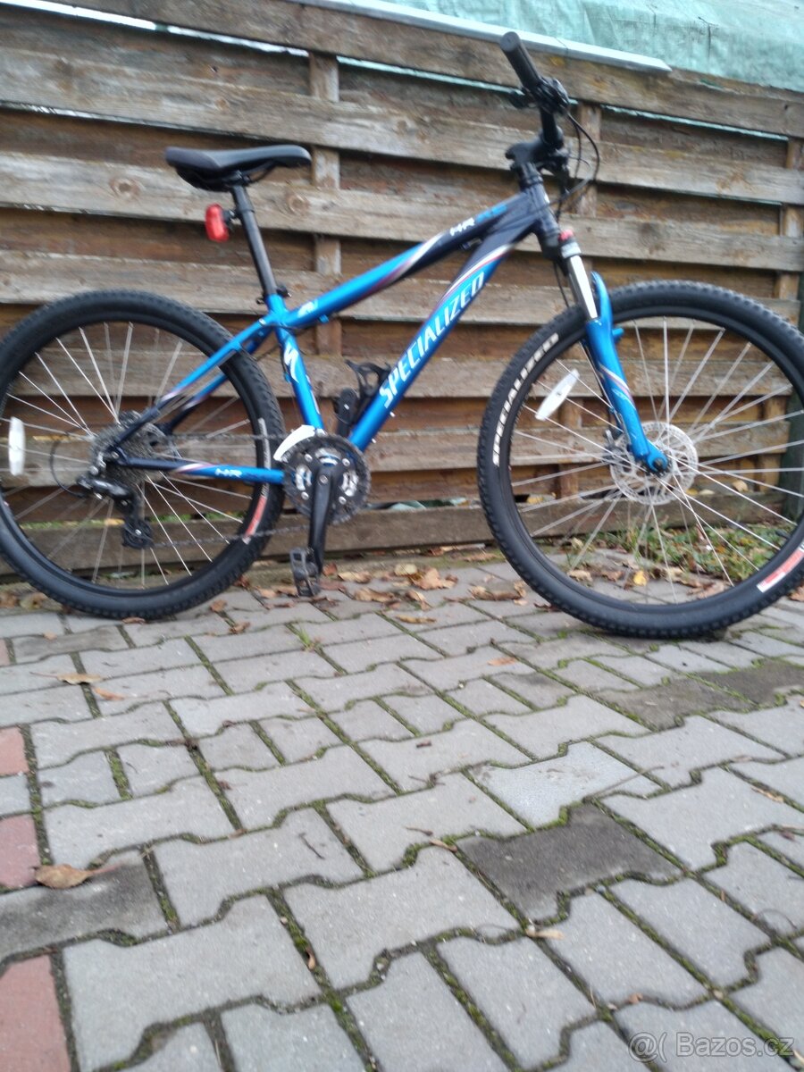 Horské kolo  specializet  M 155-175cm výšky