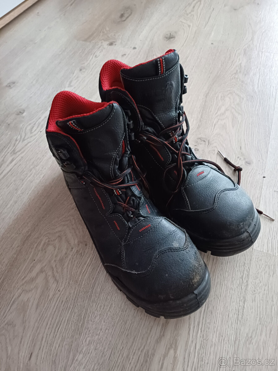 Zimní pracovní boty Prabos