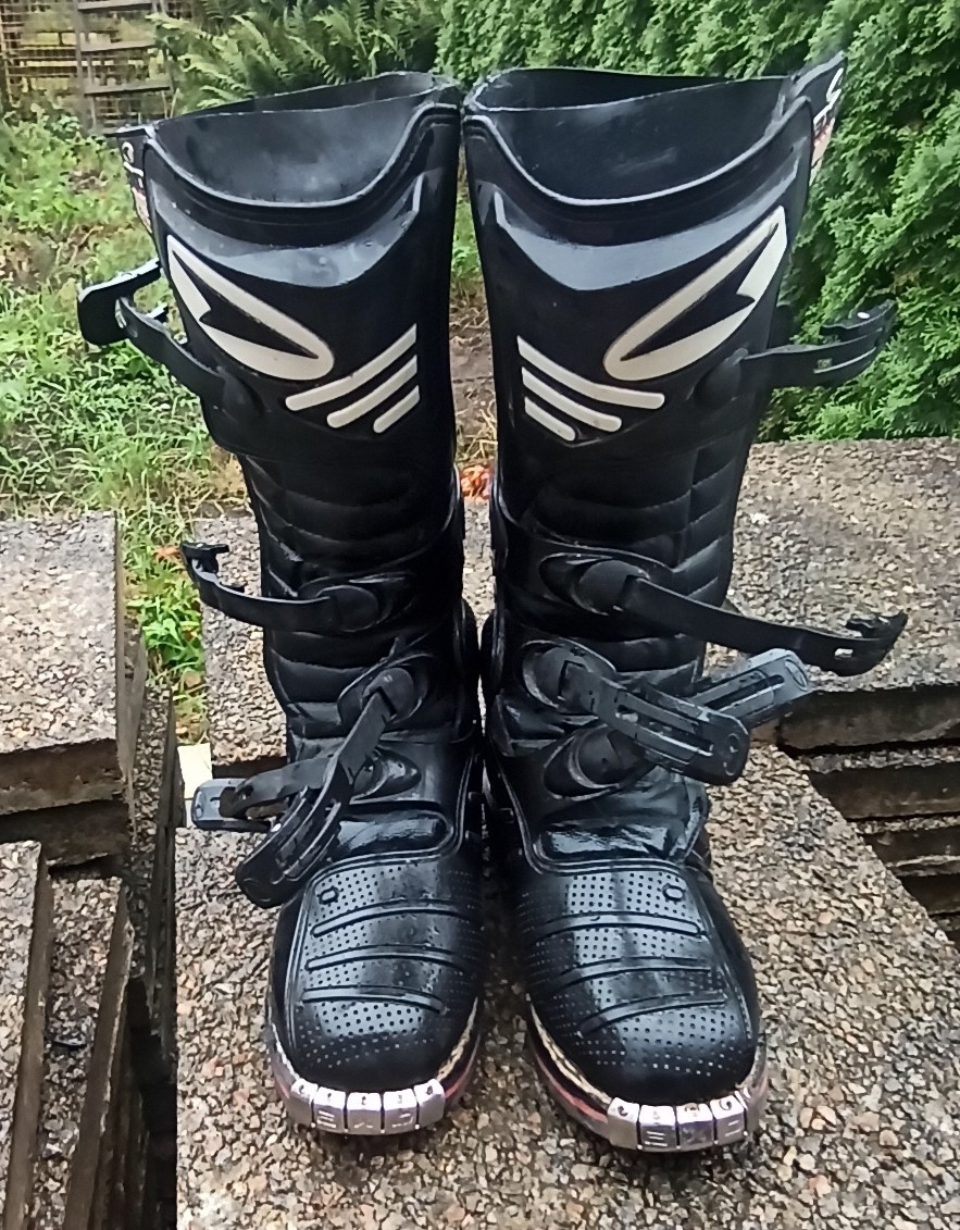 Motorkářské boty AXO