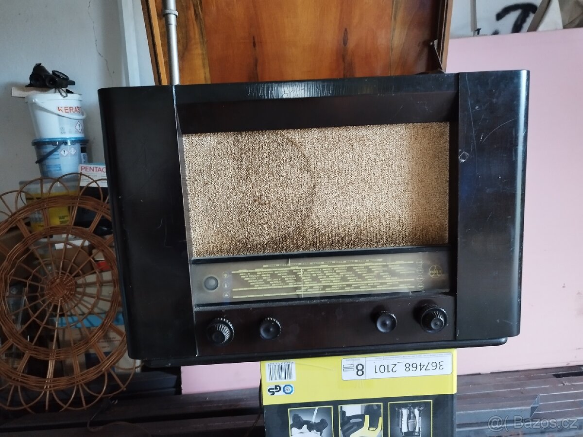 Prodám staré radio