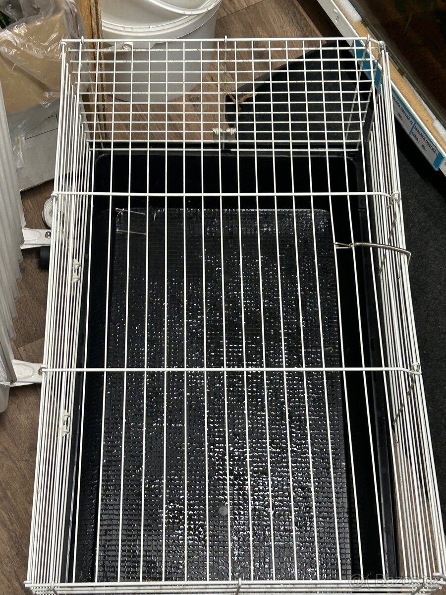 Prodám klec pro hlodavce Ferplast černá
