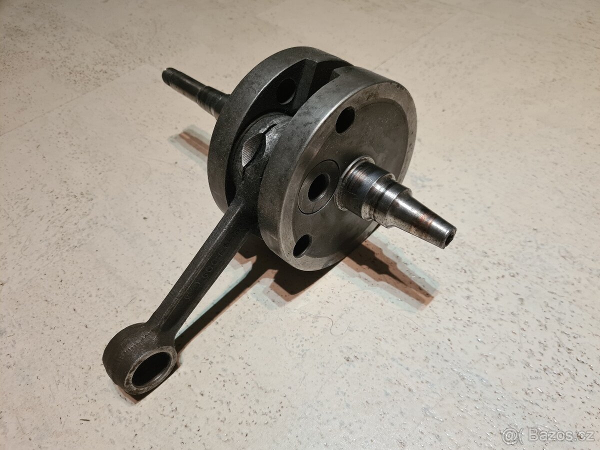 Kliková hřídel MZ ETZ 250 251