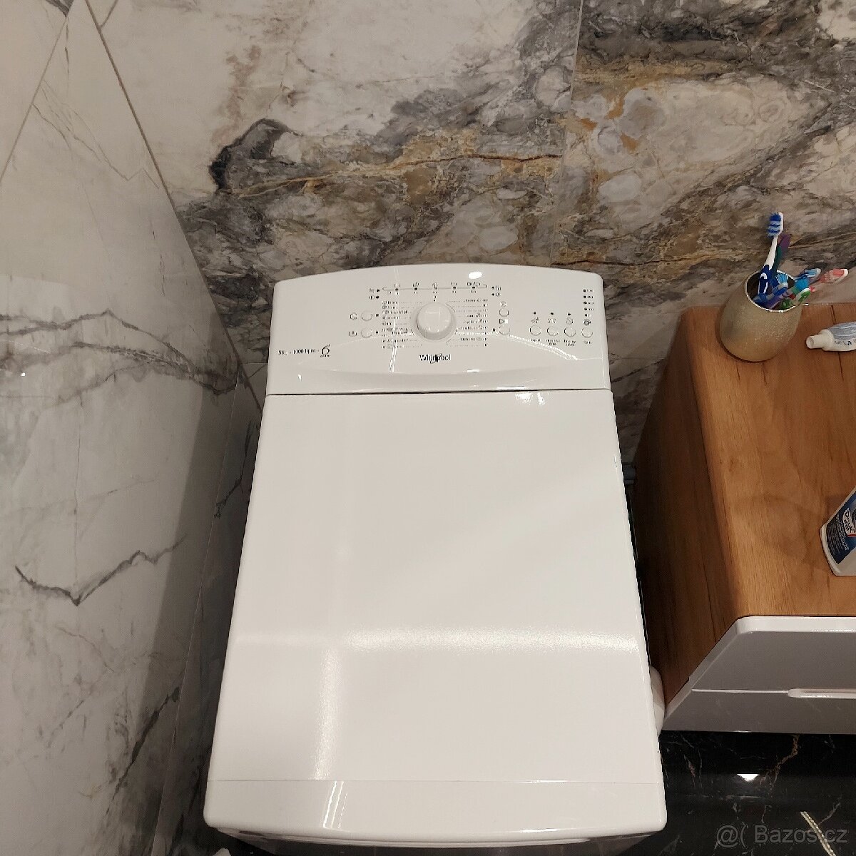 Pračka Whirlpool