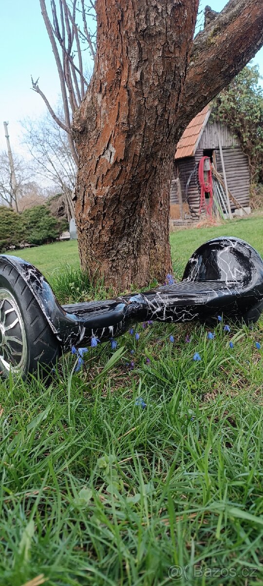 howerboard lightning black
