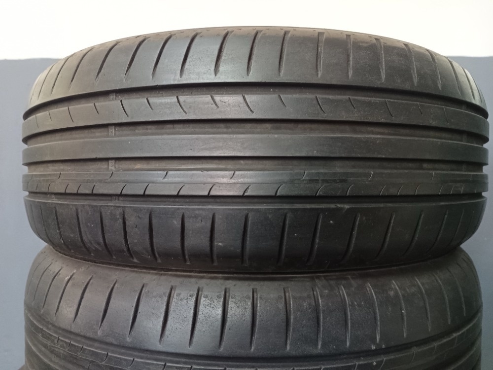205/60 R16 DUNLOP (4814)