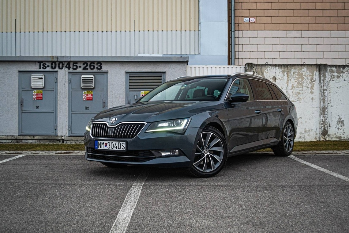 Škoda Superb Combi 2.0 TDI 190k 4x4 L&K DSG