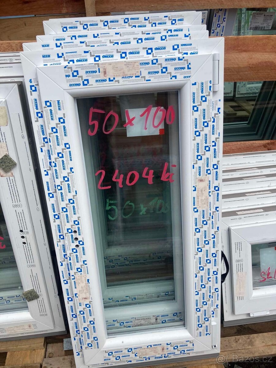 Prodám plastové okno 50x100