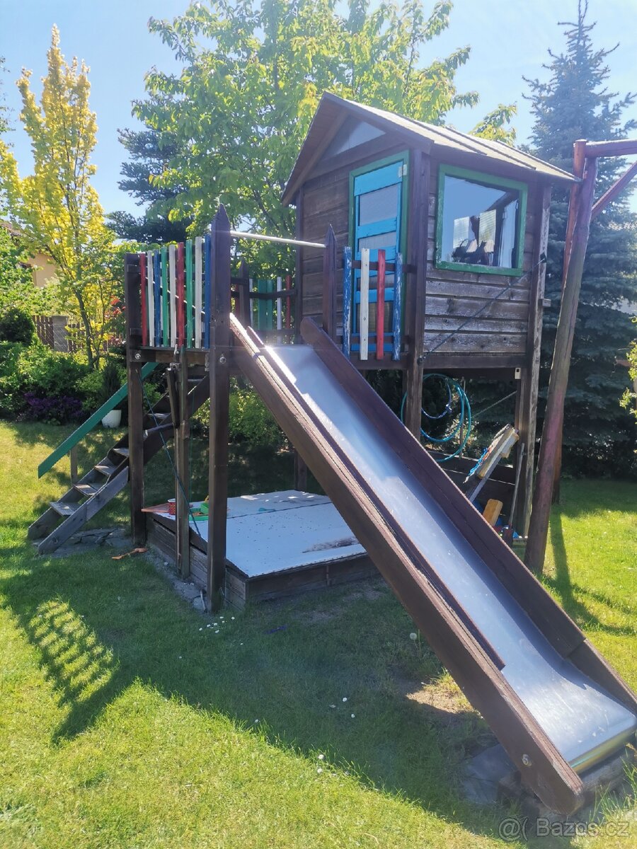 Dětský zahradní domek