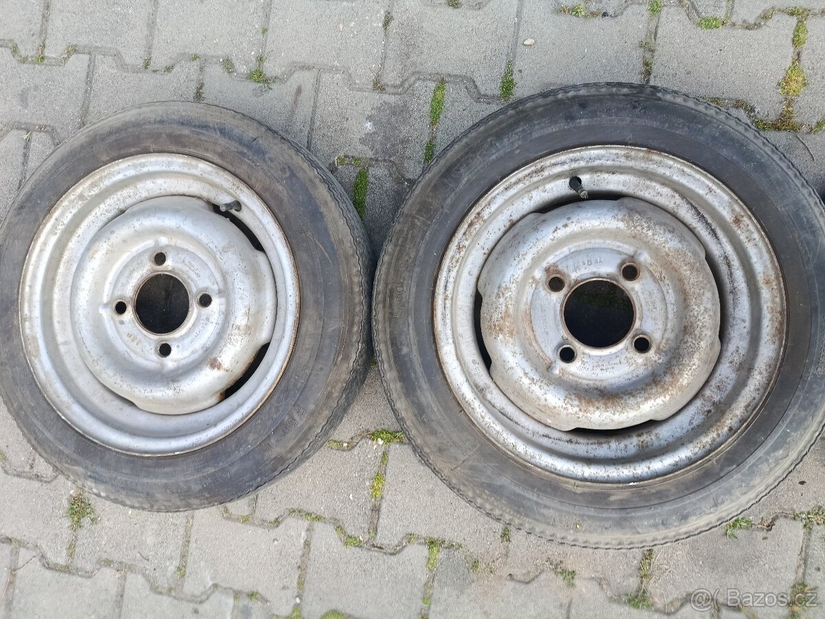 Kola škoda z1202 - 1203