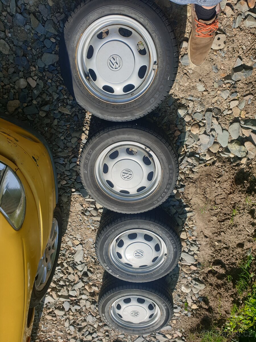 Volkswagen 4x100 plechy s pokličkami