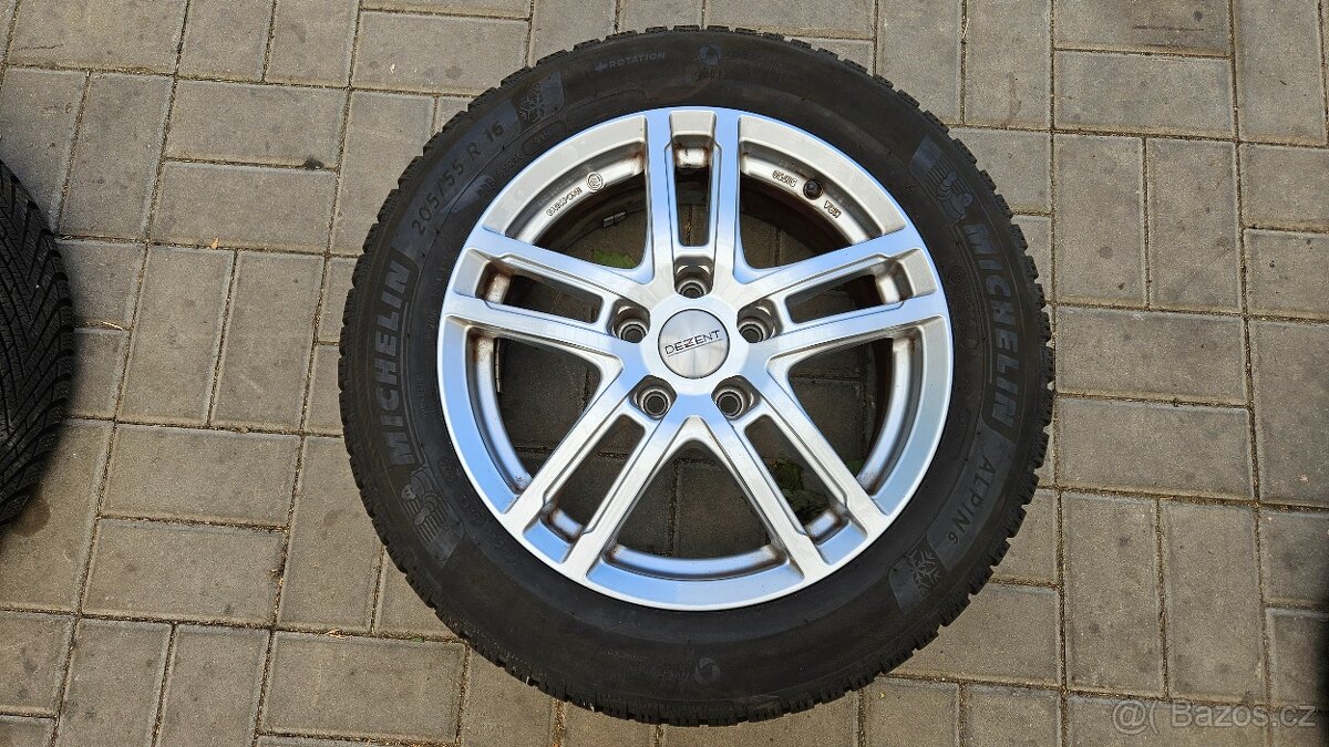 Zimní Sada Alu 5x112 205/55 R16 Dezent TZ