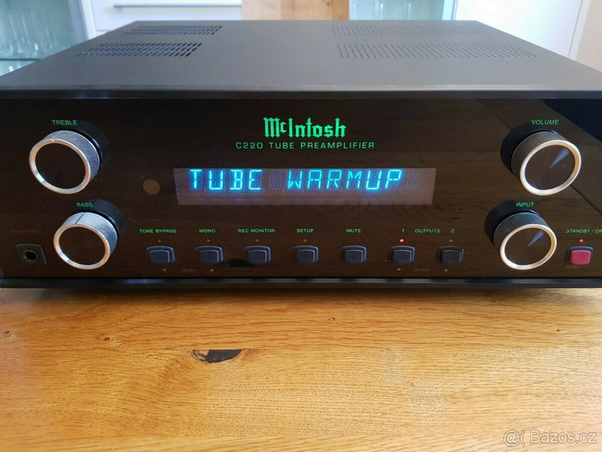McIntosh C 220 AC elektronkový předzesilovač ### Audio kompo