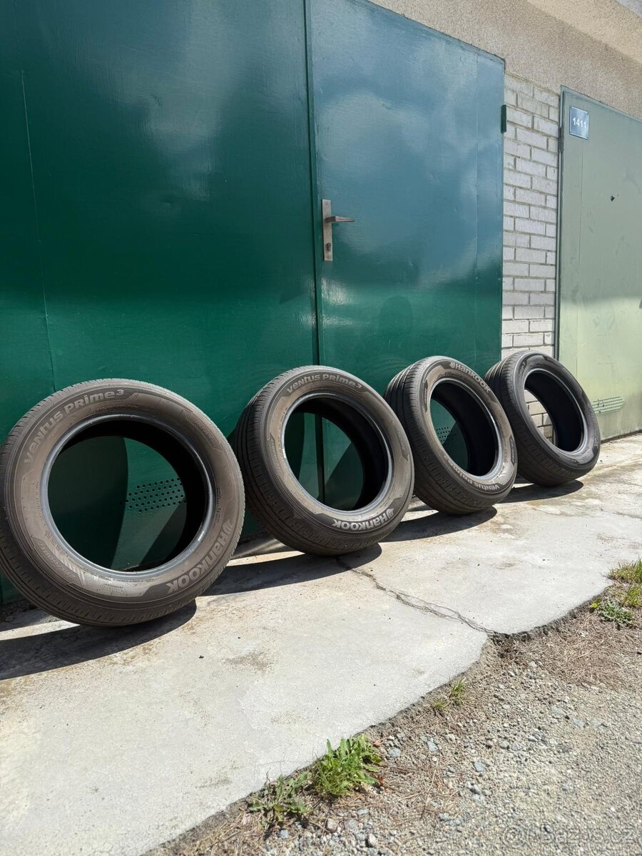 Zánovní letní pneumatiky Hankook
