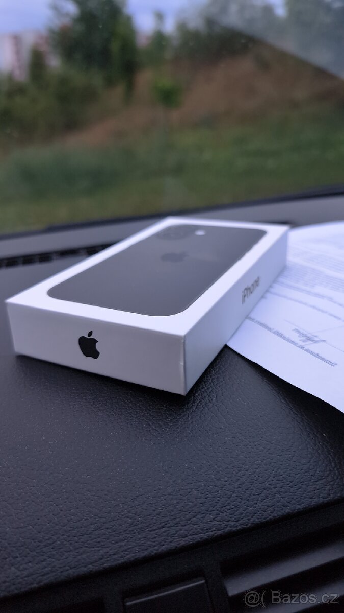 Apple Iphone 16 128 NOVY NEROZBALENY