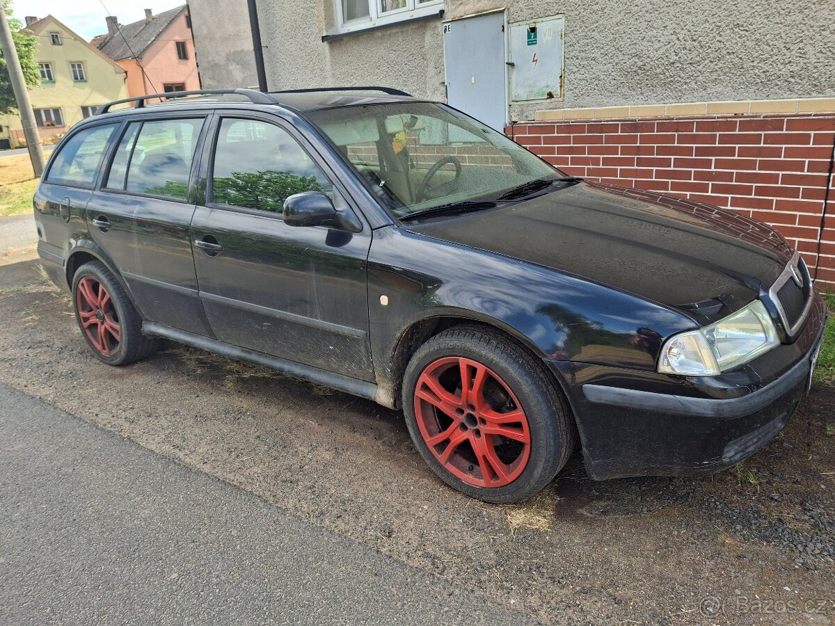 Škoda Octavia 1