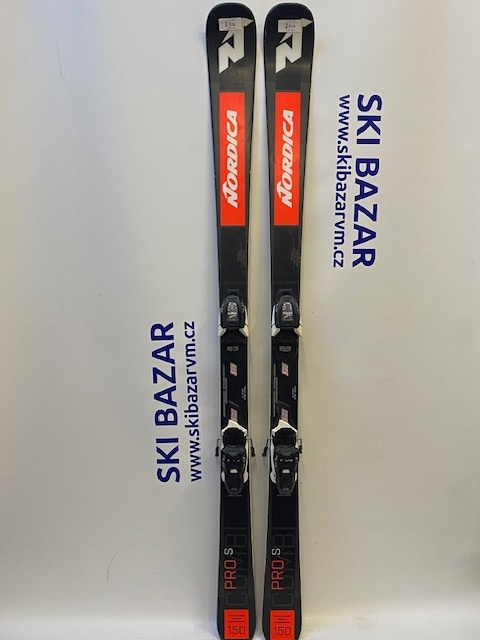 juniorské sjezdové lyže Nordica 150 cm