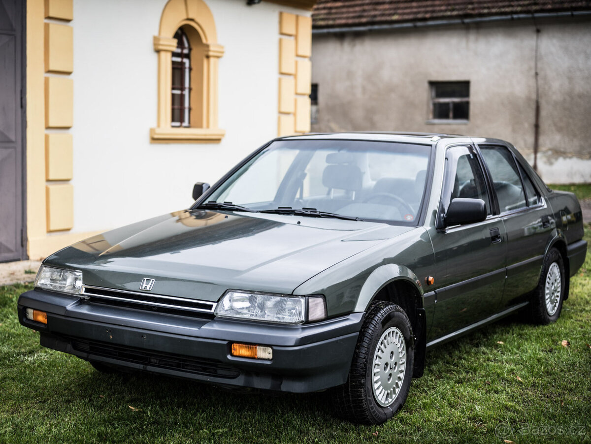 Honda Accord 1988 2.0i, 103 tis km, bez koroze