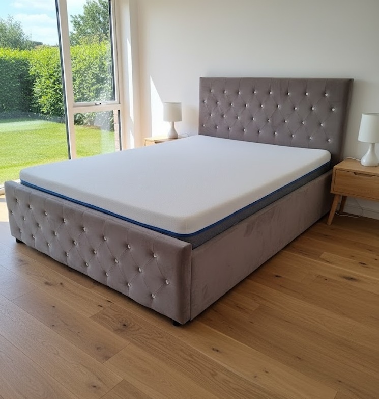 Čalouněná postel s úložným prostorem 140x200 s matrací